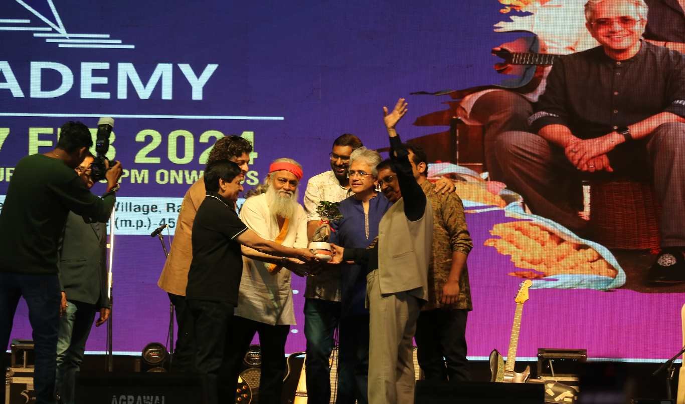 indian ocean band performance