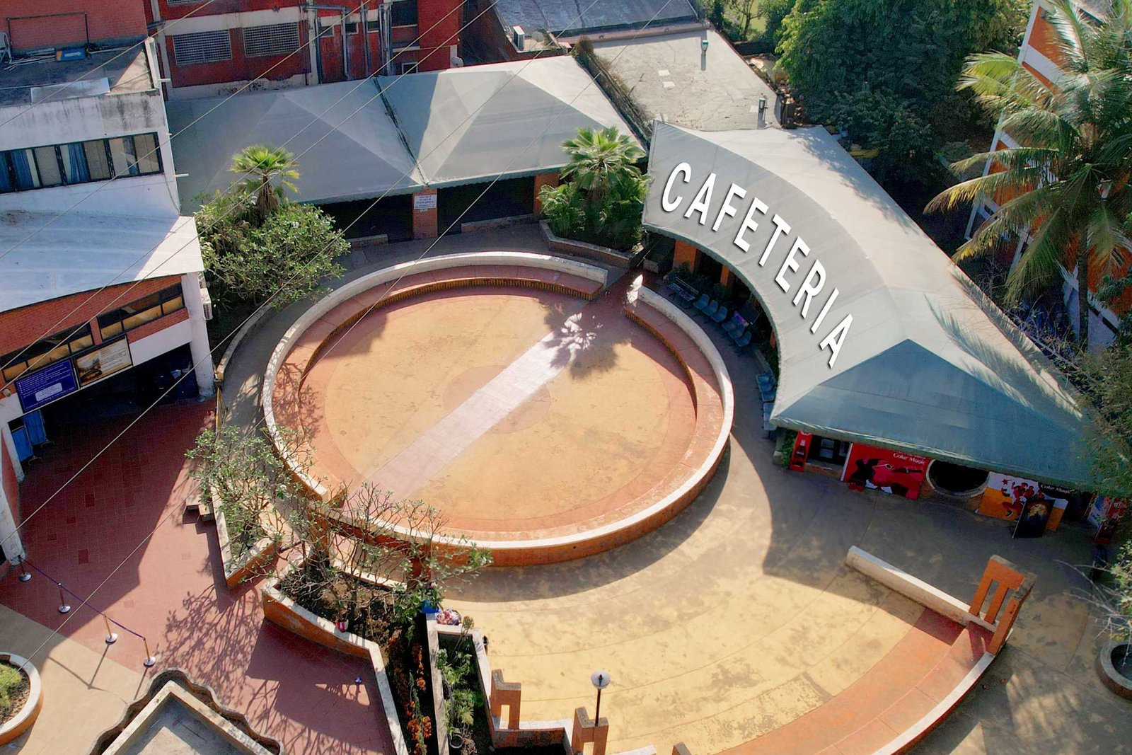 xr:d:DAGANXRwA-A:12,j:4288975208141232279,t:24032210